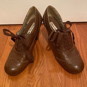 American Eagle Women’s Brown Retro Heels Size 10